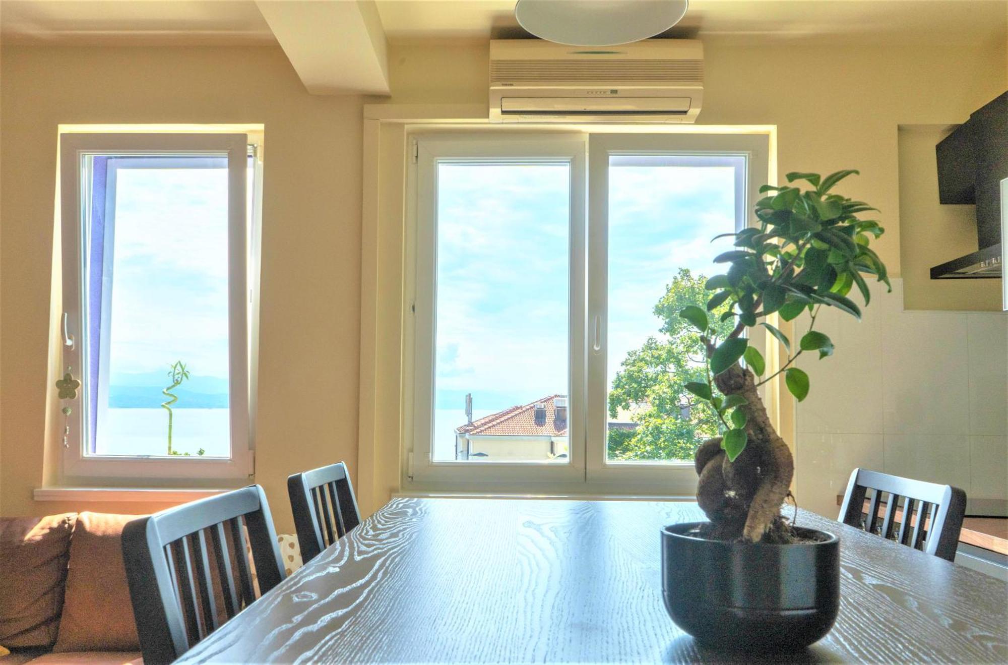 Apartment Near Beach With Sea View Opatija Exterior foto